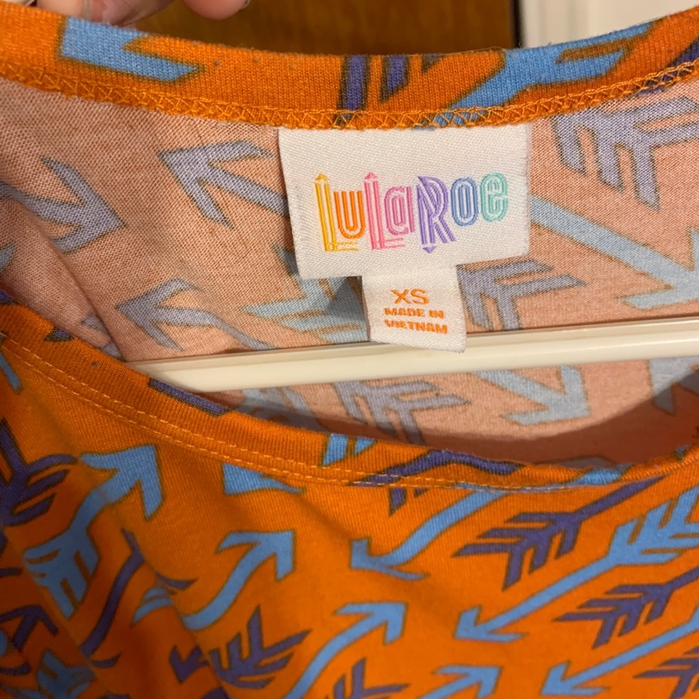 Carly lularoe